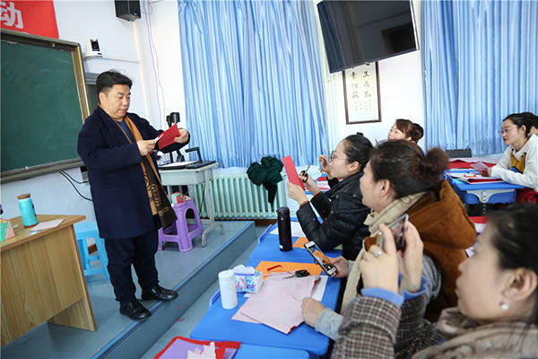 微信图片_20181126144849_副本.jpg